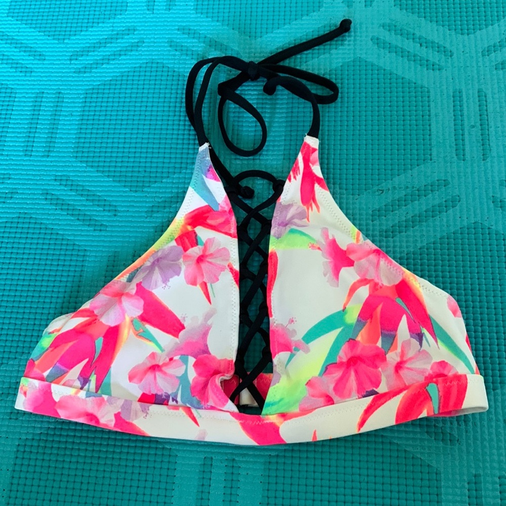 PINK swimsuit top with padding